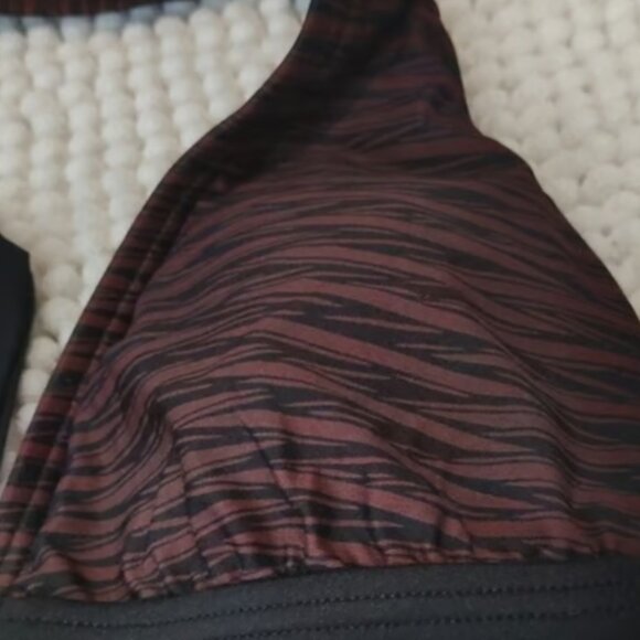 Swim Systems Black Maroon Swimsuit Bikini Top Halter Size SML NWT #M-366 - Picture 3 of 8